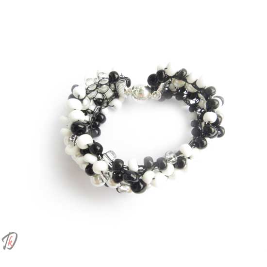 Black & White zapestnica/bracelet