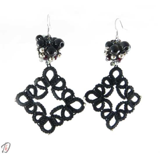 Lace black diva uhani/earrings
