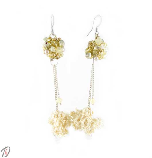 Lace beige Pulsatilla uhani/earrings